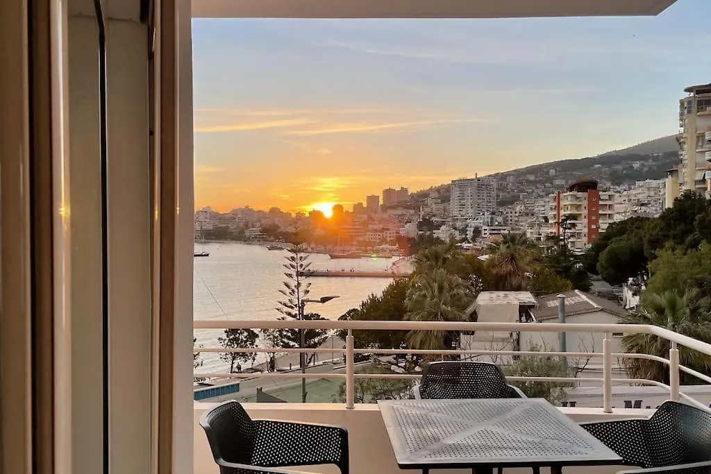 Seascape Apartment 7 Sarandë 0*,