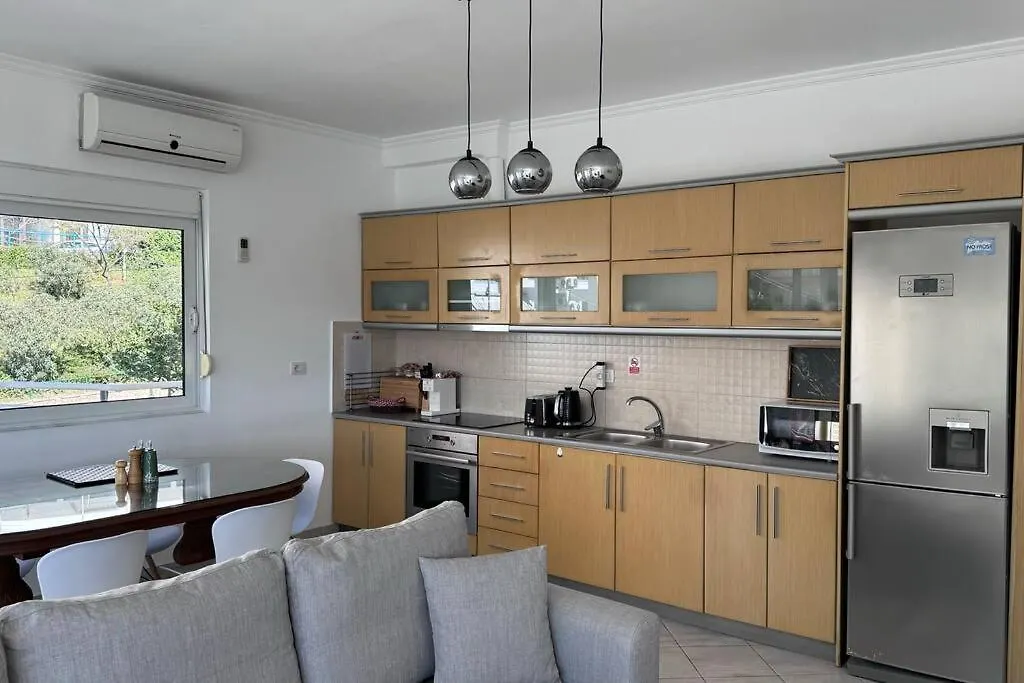 Seascape Apartment 7 Sarandë